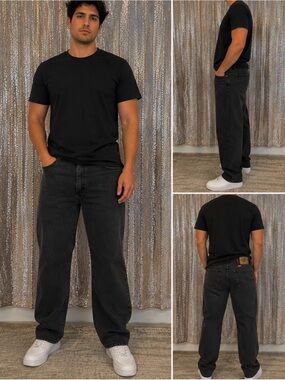 Vintage WRANGLER Men's Black Straight-Leg Jeans — Classic Casual Fit